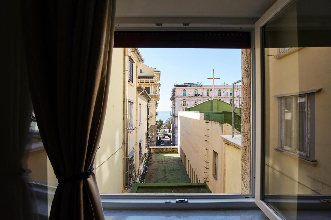 360 Hospitality 2* Salerno